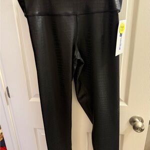 Black High-Waisted Leggings crocodile patter XL